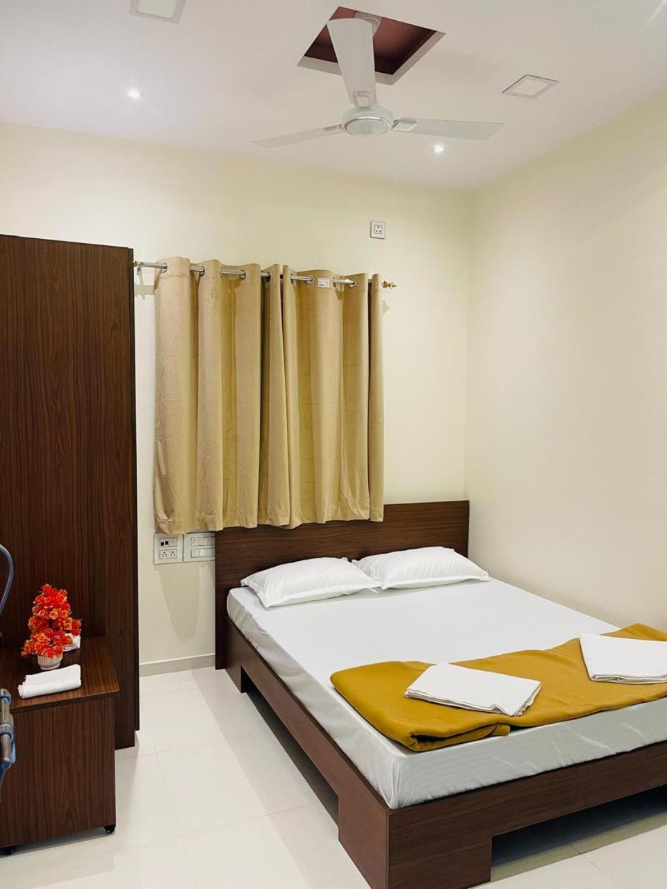 Hotel Ashokraj Kolhapur Exterior photo